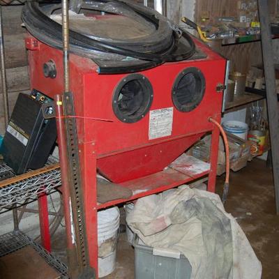 Sale Photo Thumbnail #125