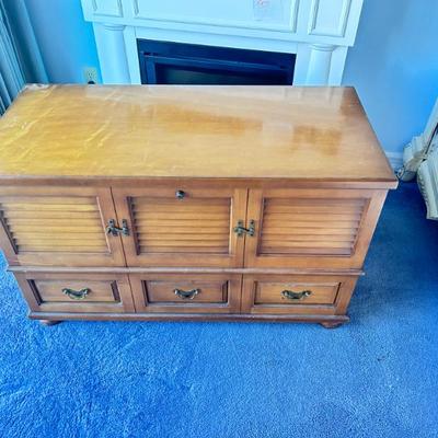 Sale Photo Thumbnail #17