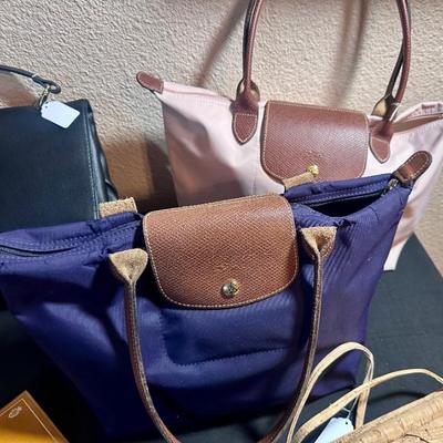 Sale Photo Thumbnail #182