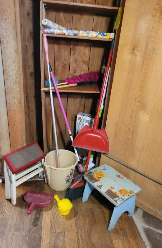 Sale Photo Thumbnail #300