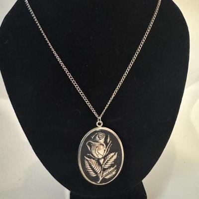 Sale Photo Thumbnail #150