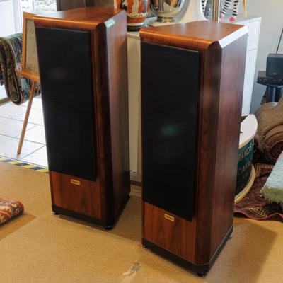 Sale Photo Thumbnail #146