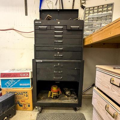 Sale Photo Thumbnail #44