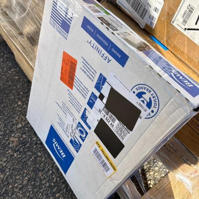 Sale Photo Thumbnail #638