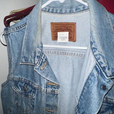 Sale Photo Thumbnail #143