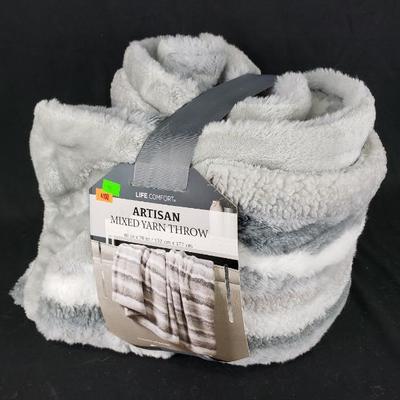 Sale Photo Thumbnail #83