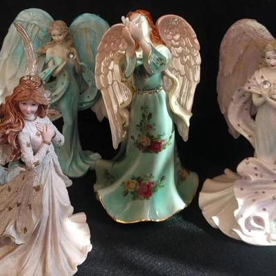 ROYAL ALBERT 2006 EMERALD ROSE ANGEL AND ANGELS OF HEALING