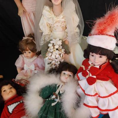 MYSTERY COLLECTOR DOLLS