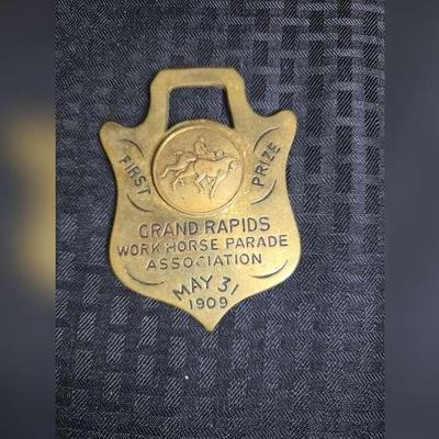 Sale Photo Thumbnail #4