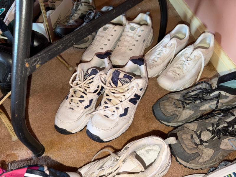 Sale Photo Thumbnail #93