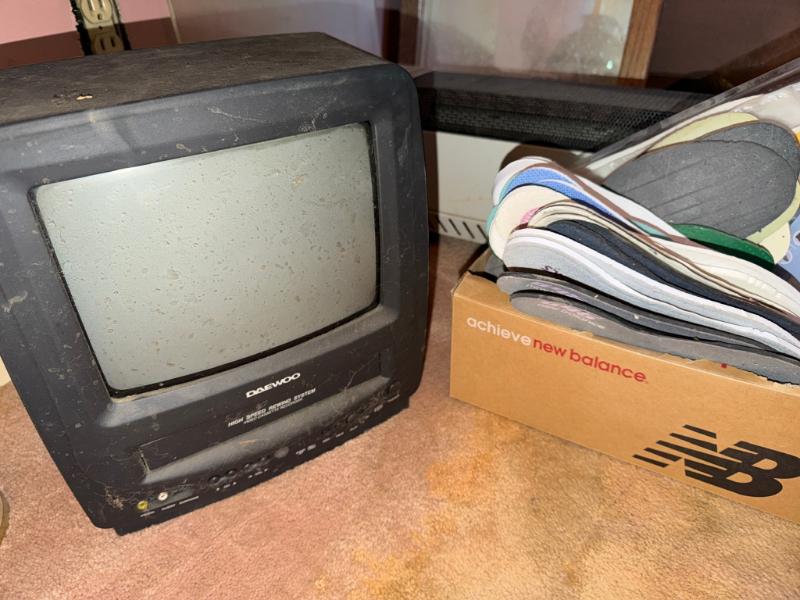 Sale Photo Thumbnail #101