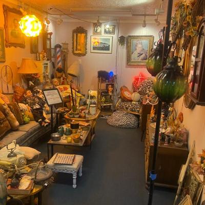 Sale Photo Thumbnail #11