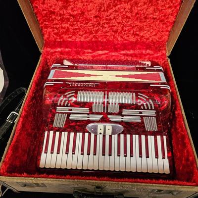 Sale Photo Thumbnail #437