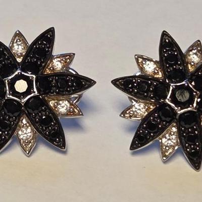 Sale Photo Thumbnail #370