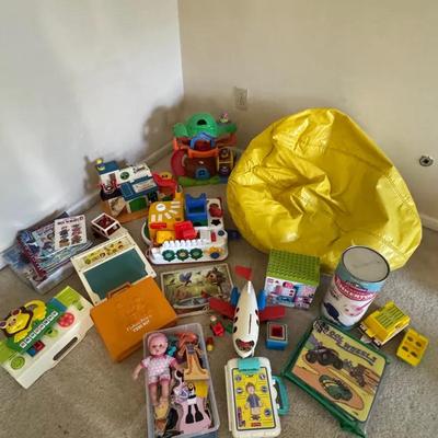 235: Kids Corner Bean Bag  (Vintage Fisher Price, Playskool And Tinkertoys ) Plus More 