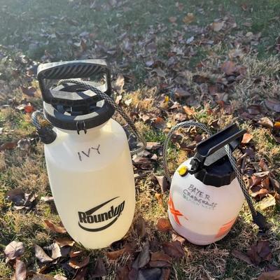 252: Lawn And Garden Weed Control Sprayers 