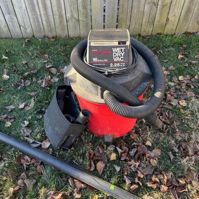 248: Craftsman Wet/dry Vax 16gallom 2.25 HP With Accessories 