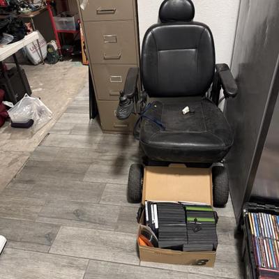 Sale Photo Thumbnail #210