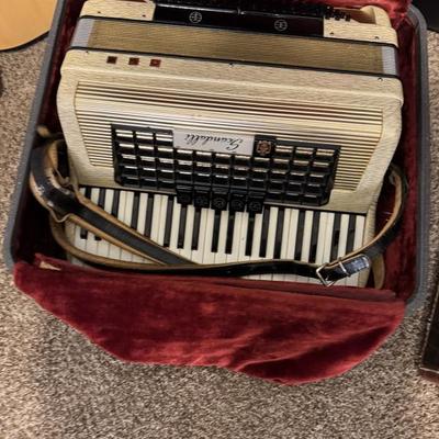 Sale Photo Thumbnail #56