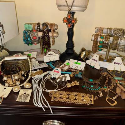 Sale Photo Thumbnail #21