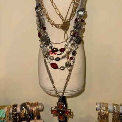 Sale Photo Thumbnail #20