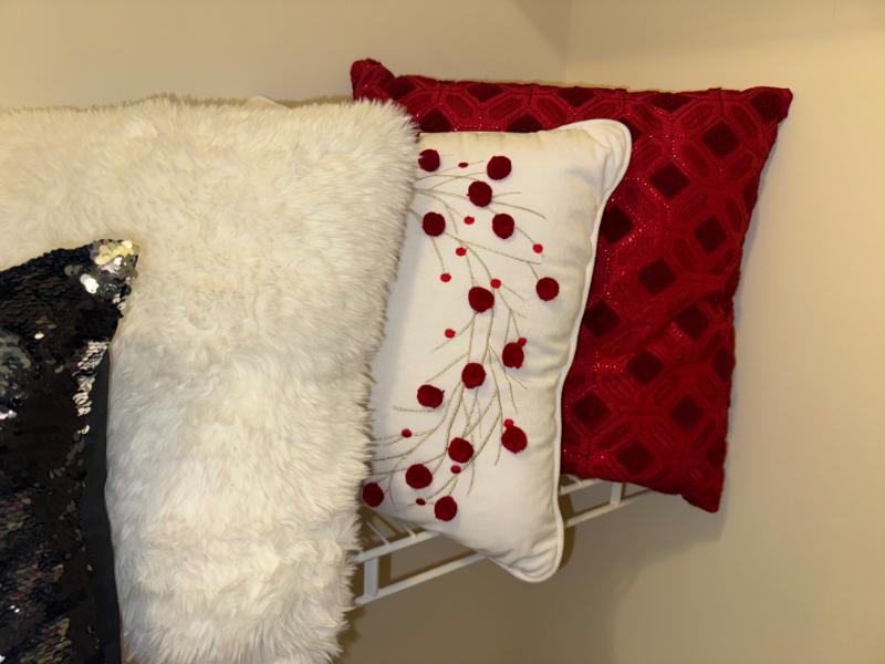 Sale Photo Thumbnail #173