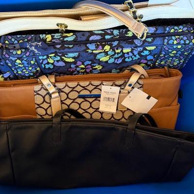 Sale Photo Thumbnail #81