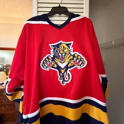 Sale Photo Thumbnail #91