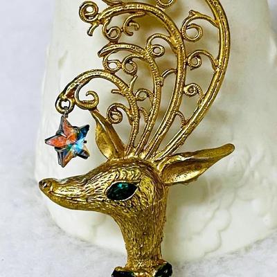 “Dancer II” Vintage Reindeer Brooch 