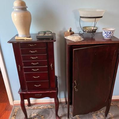 Sale Photo Thumbnail #323