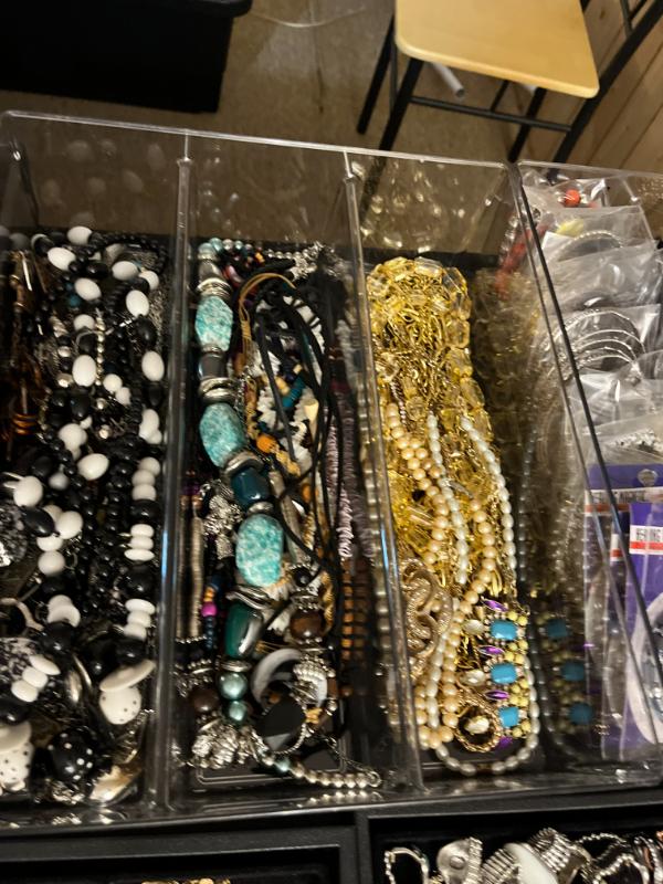 Sale Photo Thumbnail #515