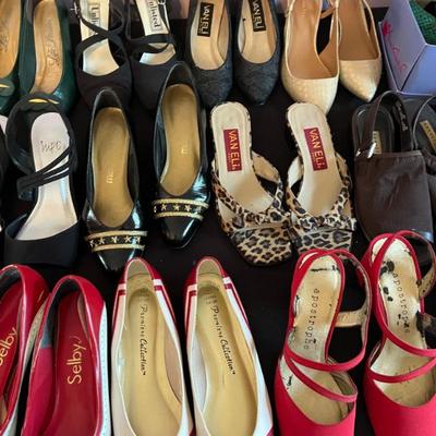 Sale Photo Thumbnail #170