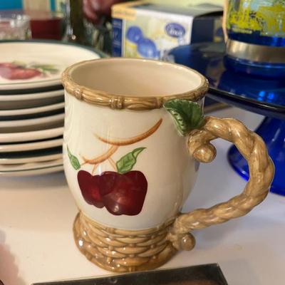 Sale Photo Thumbnail #246