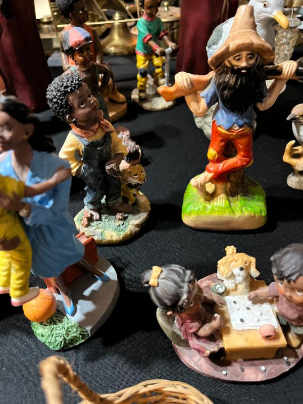 Sale Photo Thumbnail #496