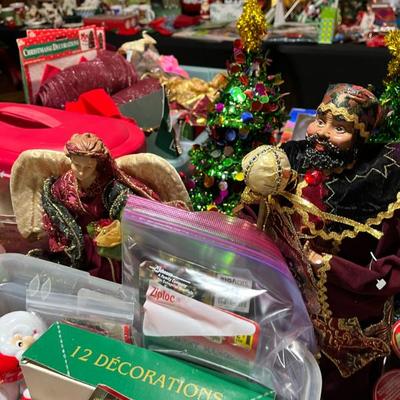 Sale Photo Thumbnail #425