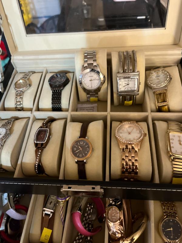 Sale Photo Thumbnail #505