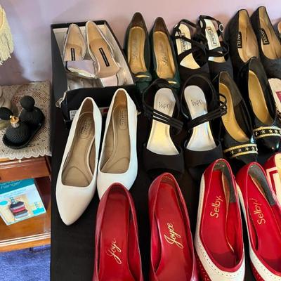 Sale Photo Thumbnail #169