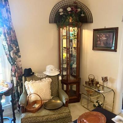 Sale Photo Thumbnail #2