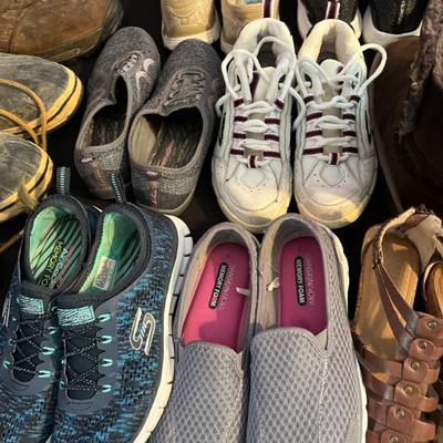 Sale Photo Thumbnail #174