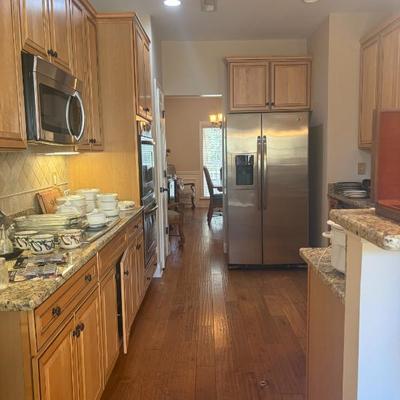 Sale Photo Thumbnail #213