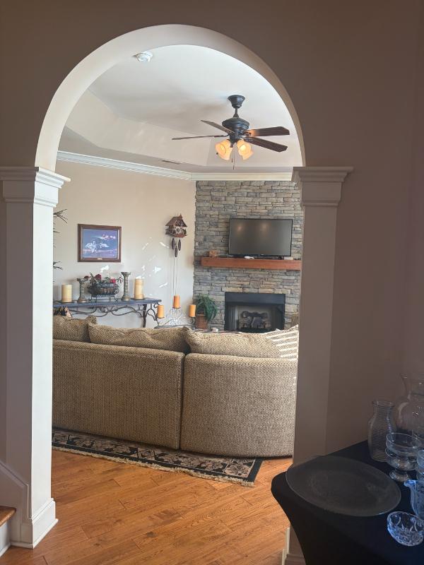 Sale Photo Thumbnail #257