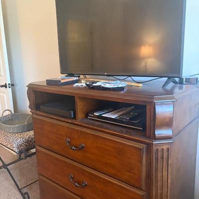 Sale Photo Thumbnail #140