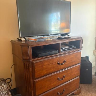 Sale Photo Thumbnail #141