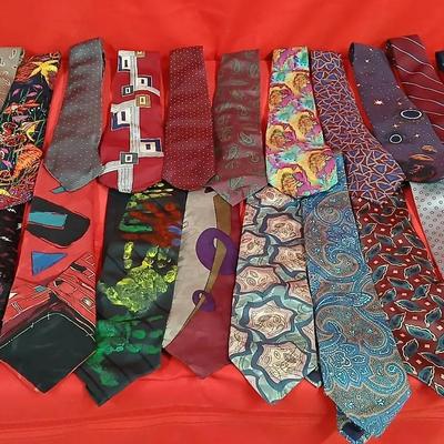 25 Designer & Fashion Ties