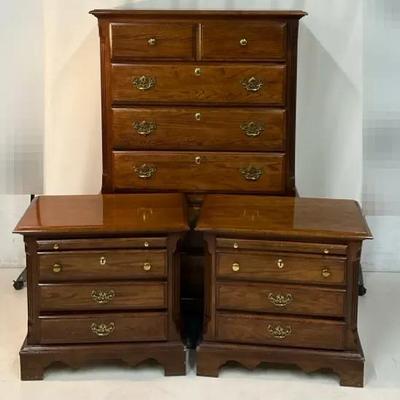 Stanley Chippendale Style Chest Of Drawers & Nightstands 