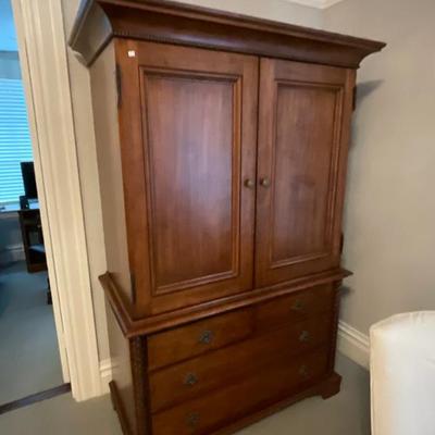 Sale Photo Thumbnail #209