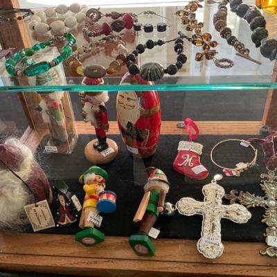 Sale Photo Thumbnail #36