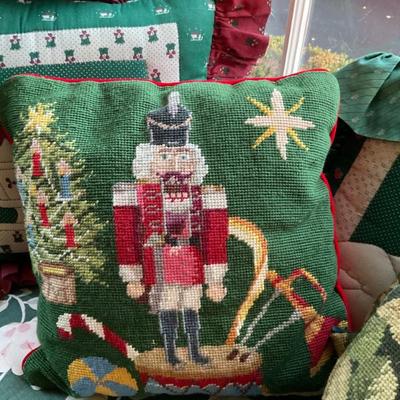 Sale Photo Thumbnail #50