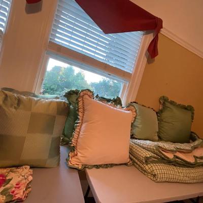 Sale Photo Thumbnail #183