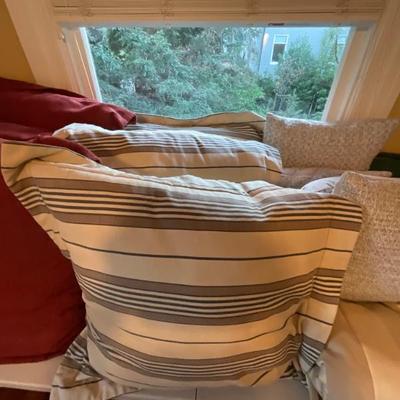 Sale Photo Thumbnail #185